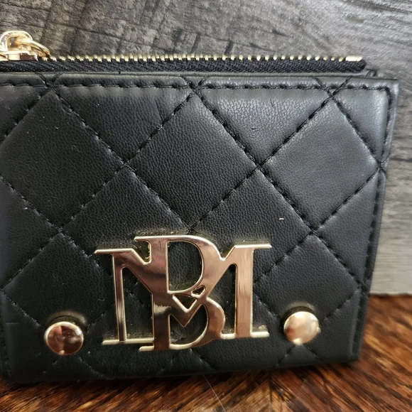 NWT Badgley Mischka Quilted Black Mini Wallet with Gold Logo - Picture 2 of 6